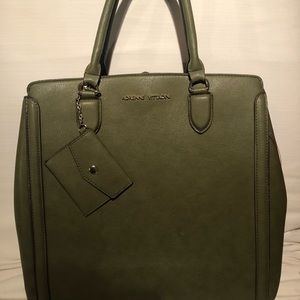 Adrienne Vittadini Bag